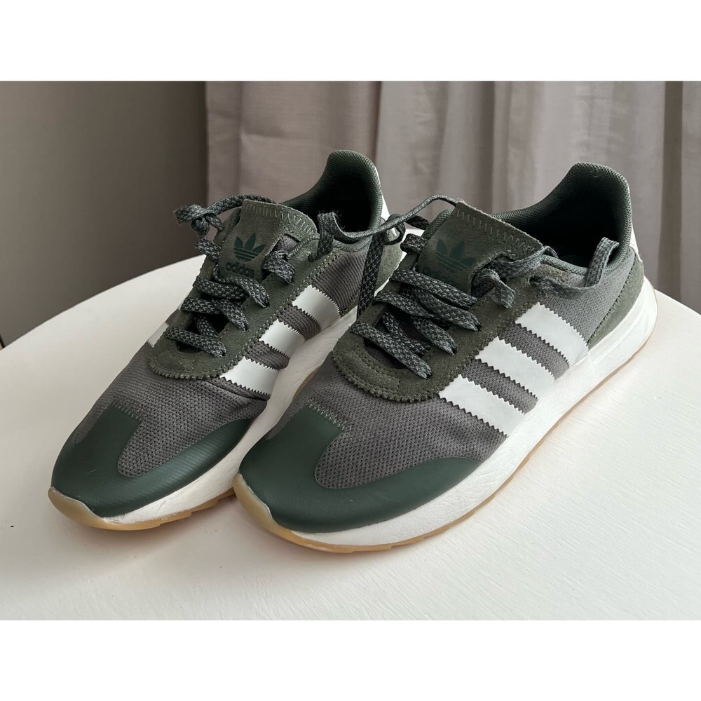 Adidas Women’s Flashback Primeknit Dark Green Size 7 Athletic Shoes